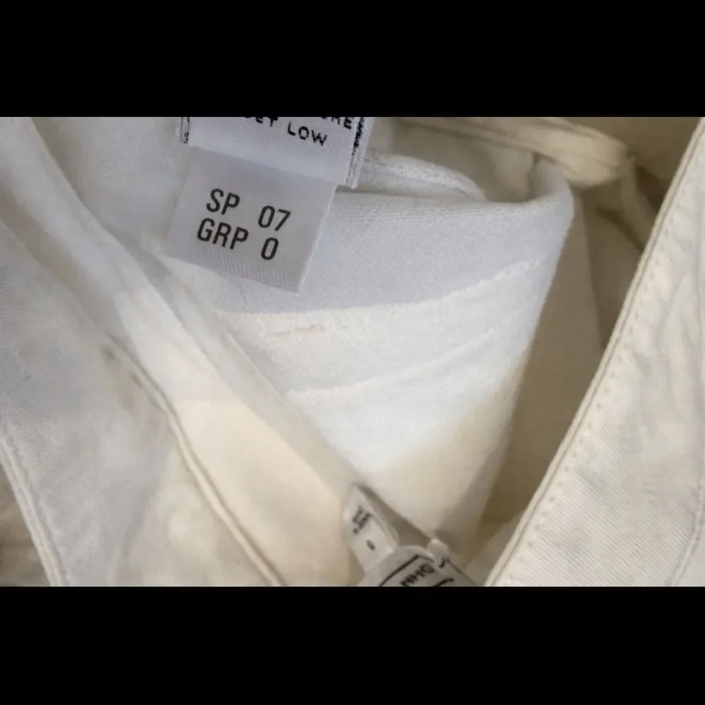 St. John Sport Vintage 2006 White Mid Rise Straight Leg Pant Women Size 6 30x27